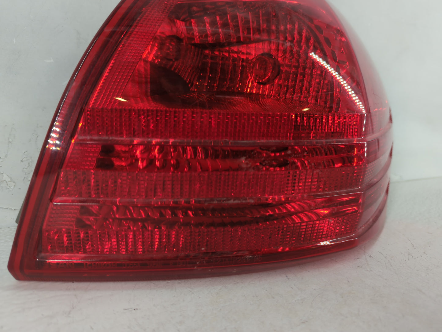 2009-2015 Nissan Rogue Tail Light Assembly Passenger Right OEM Fits Fits 2009 2010 2011 2012 2013 2014 2015 OEM Used Auto Pa