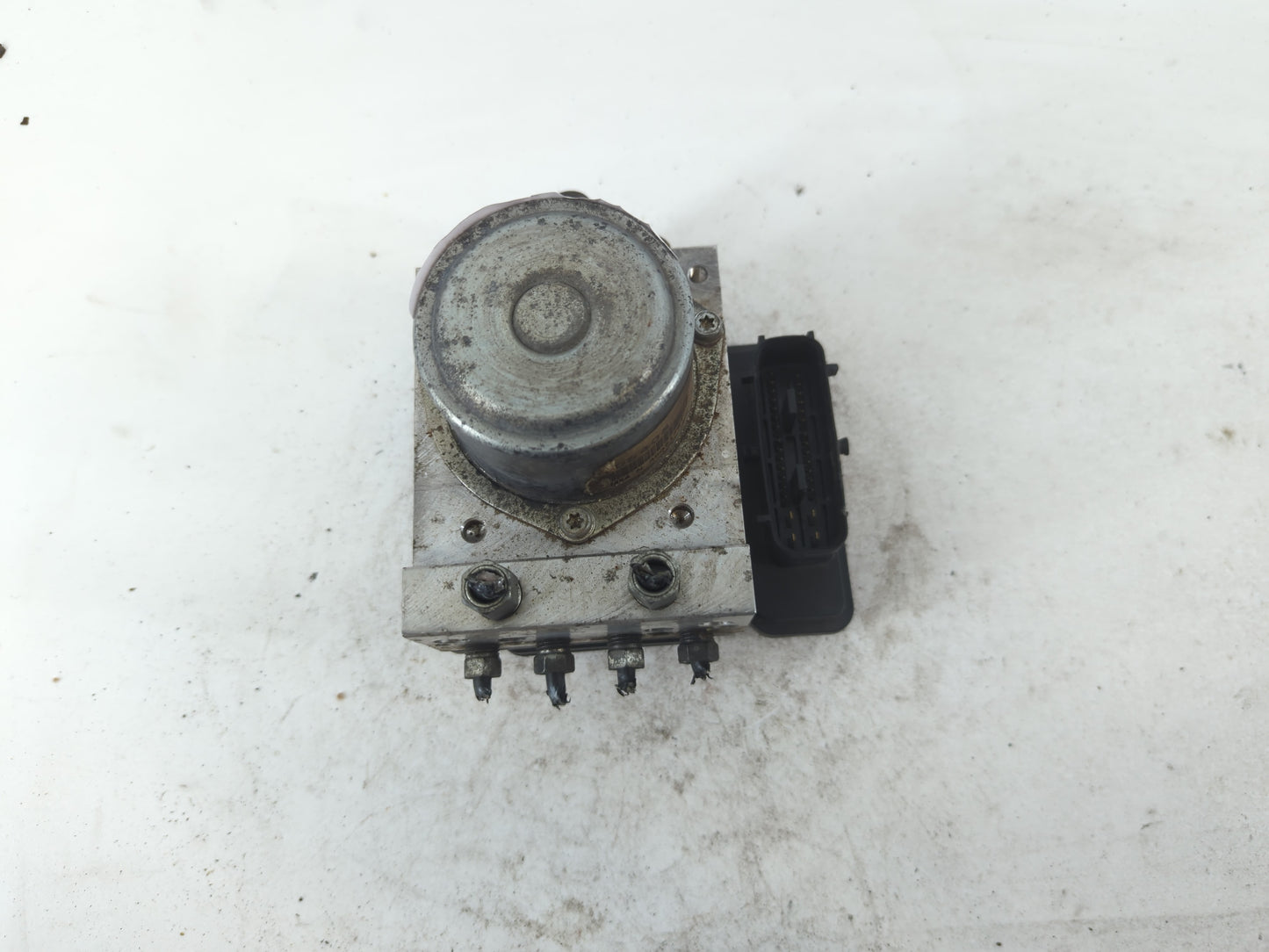 2012-2015 Nissan Rogue ABS Pump Control Module Replacement Fits Fits 2012 2013 2014 2015 OEM Used Auto Parts - Oemusedautopa