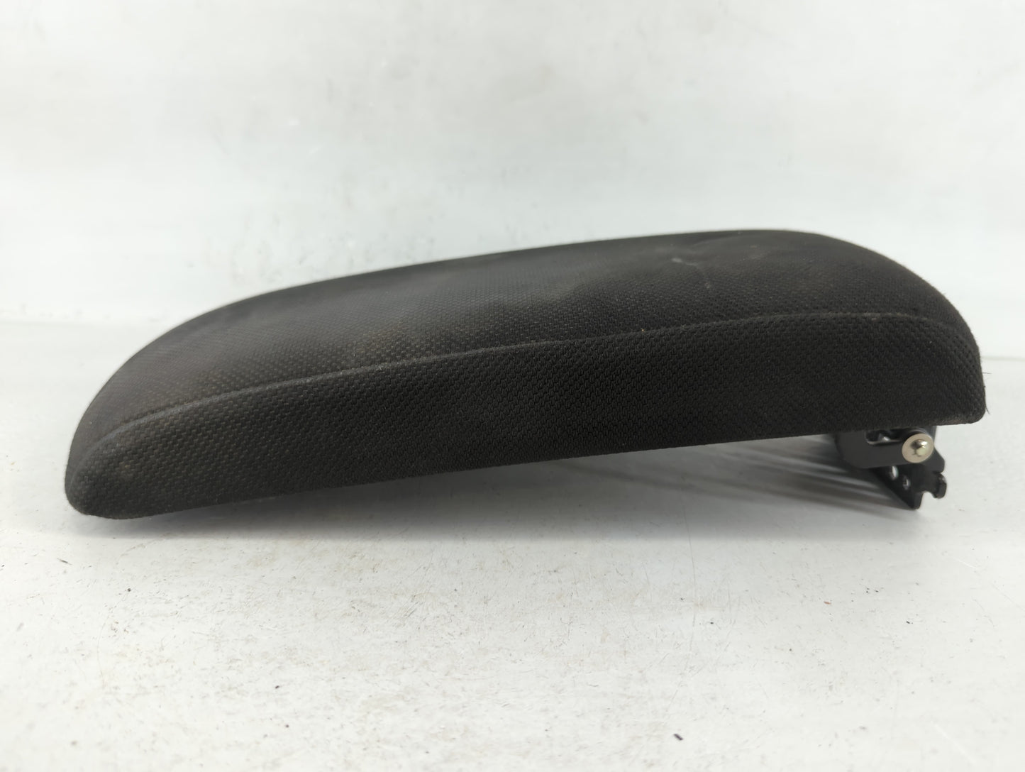 2013-2015 Nissan Rogue Center Console Armrest Cover Lid Fits Fits 2013 2014 2015 OEM Used Auto Parts - Oemusedautoparts1.com