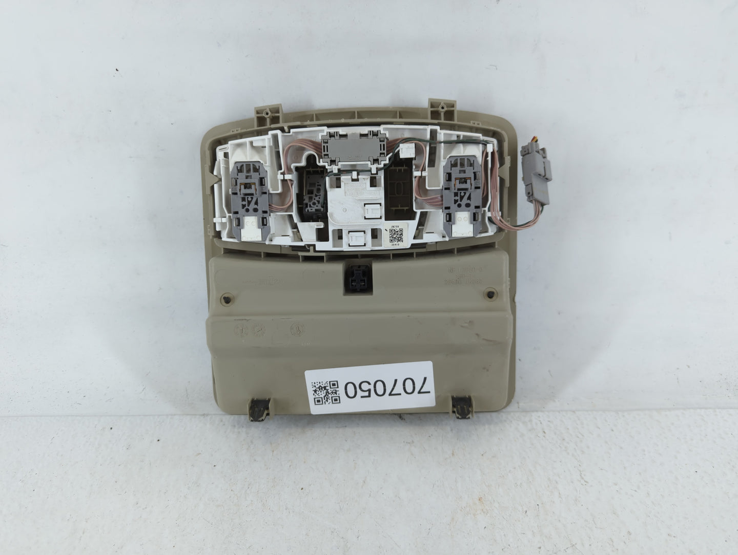 2013 Nissan Rogue Overhead Roof Console - Oemusedautoparts1.com