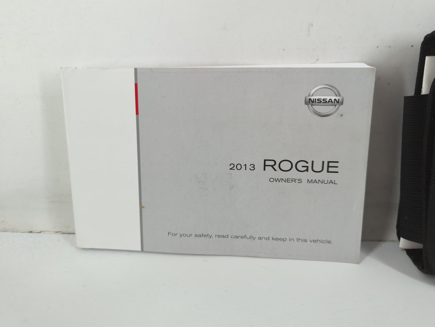2013 Nissan Rogue Owners Manual Book Guide P/N:OM3E-0S35U0 OEM Used Auto Parts - Oemusedautoparts1.com