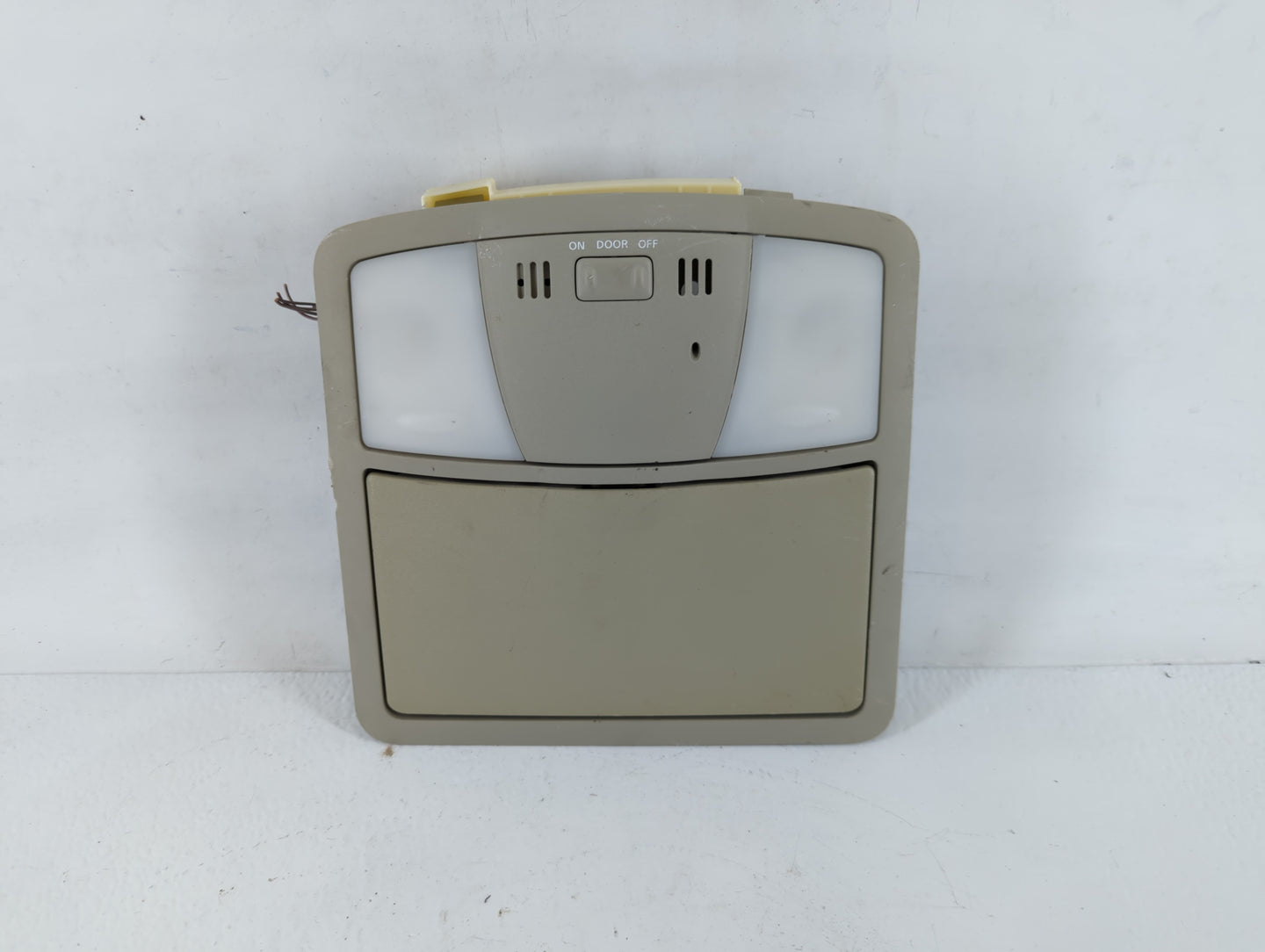 2013-2015 Nissan Rogue Overhead Roof Console 717297 - Oemusedautoparts1.com