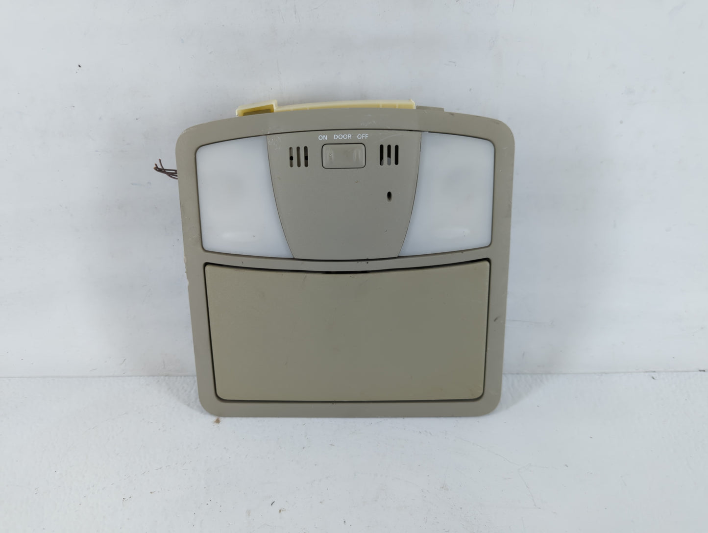 2013-2015 Nissan Rogue Overhead Roof Console 717297 - Oemusedautoparts1.com