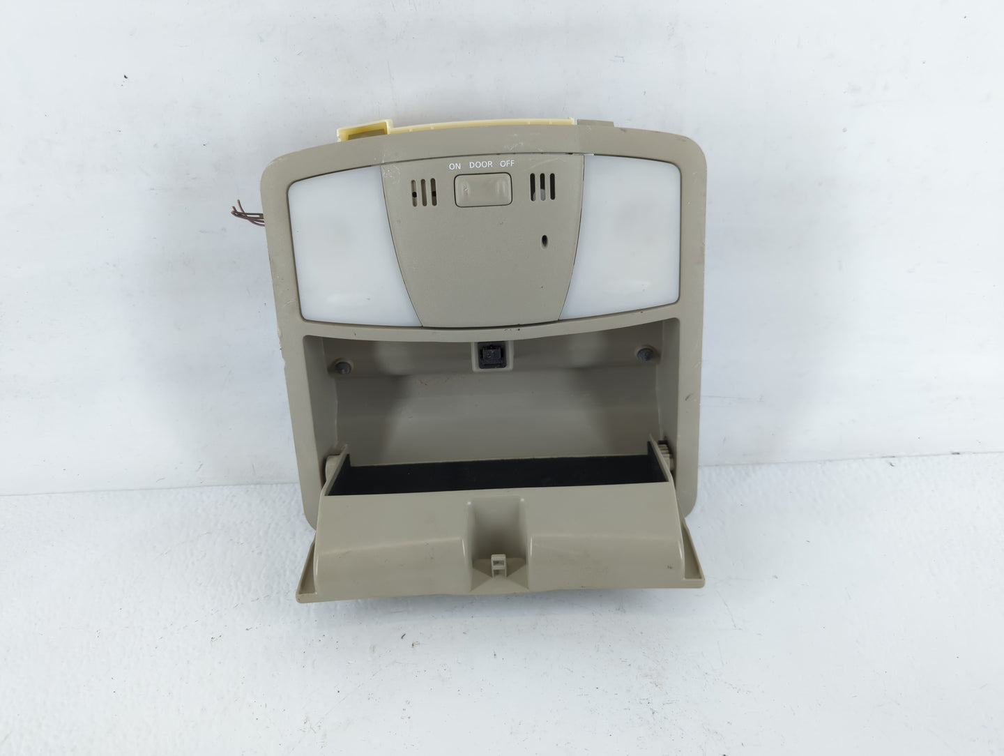 2013-2015 Nissan Rogue Overhead Roof Console 717297 - Oemusedautoparts1.com