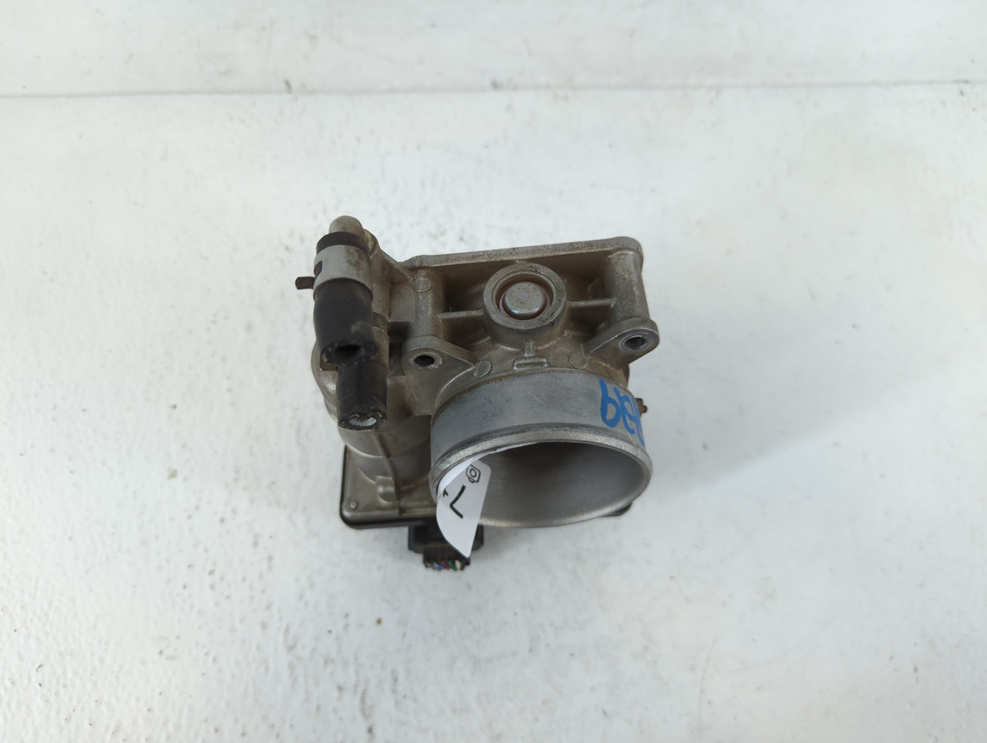 2011-2015 Nissan Rogue Throttle Body P/N:2Z22S RME60-15 Fits Fits 2011 2012 2013 2014 2015 OEM Used Auto Parts - Oemusedauto