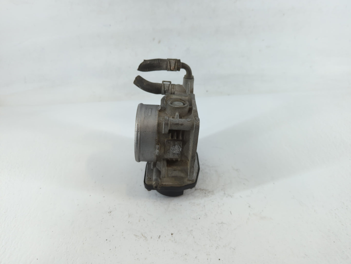 2011-2015 Nissan Rogue Throttle Body P/N:0925H RME60-15 Fits Fits 2011 2012 2013 2014 2015 OEM Used Auto Parts - Oemusedauto