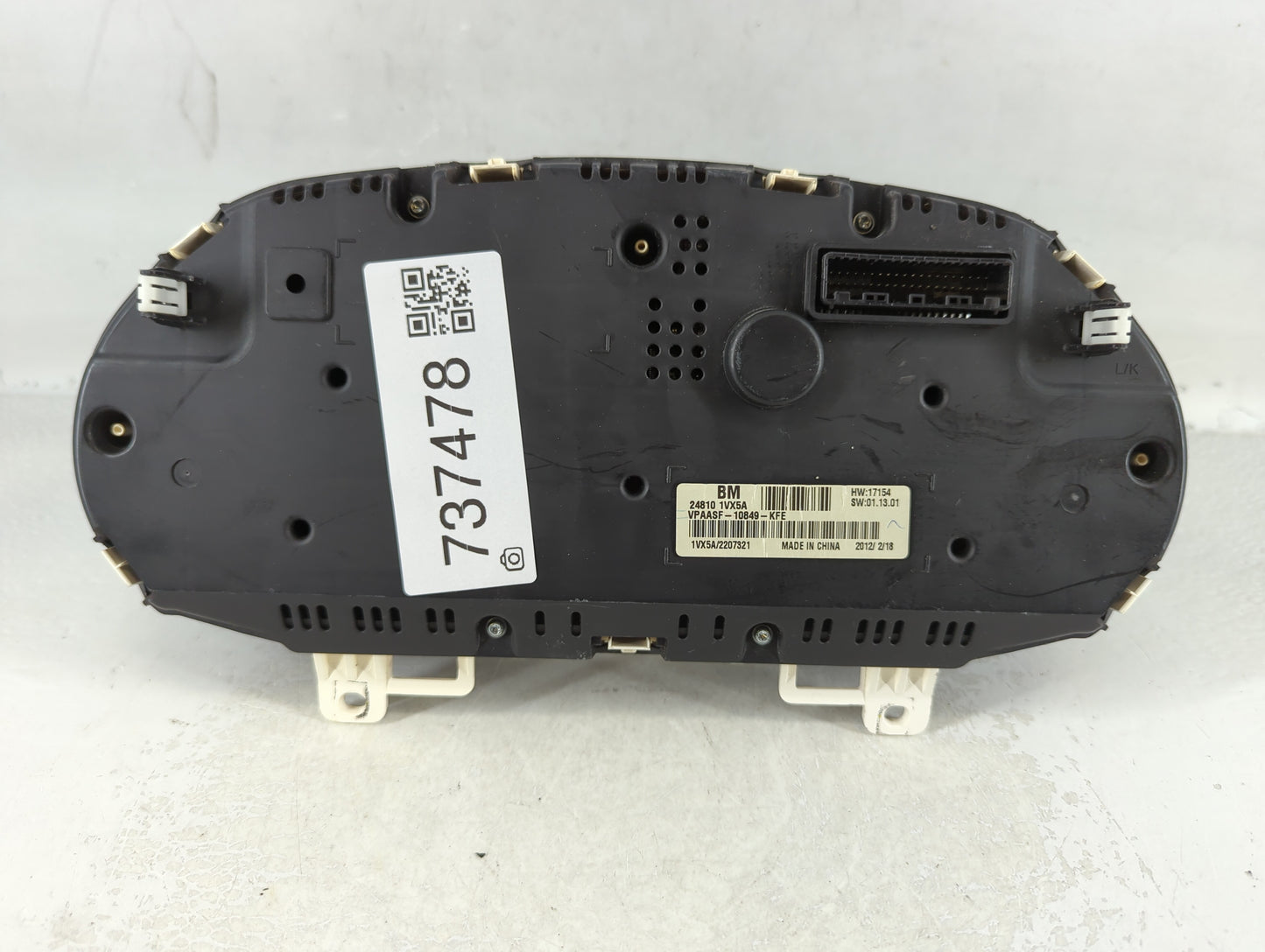 2012-2015 Nissan Rogue Instrument Cluster Speedometer Gauges P/N:VPAASF-10849-KFE 24810 1VX5A Fits Fits 2012 2013 2014 2015 