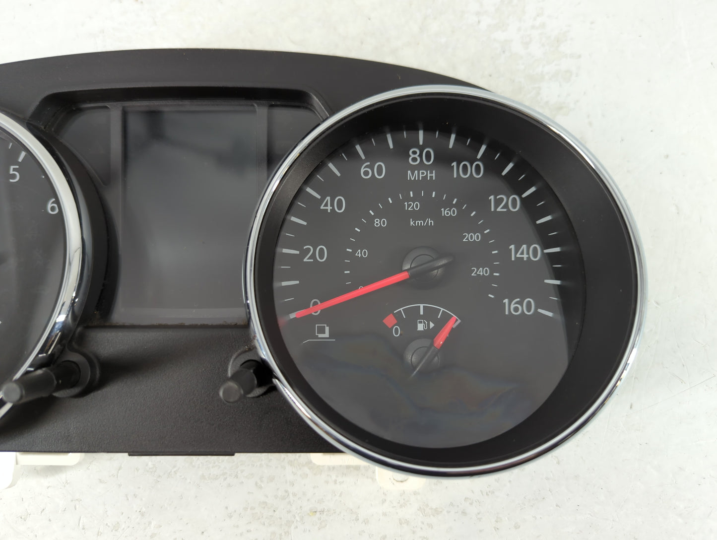 2012-2015 Nissan Rogue Instrument Cluster Speedometer Gauges P/N:24810 1VX5A Fits Fits 2012 2013 2014 2015 OEM Used Auto Par