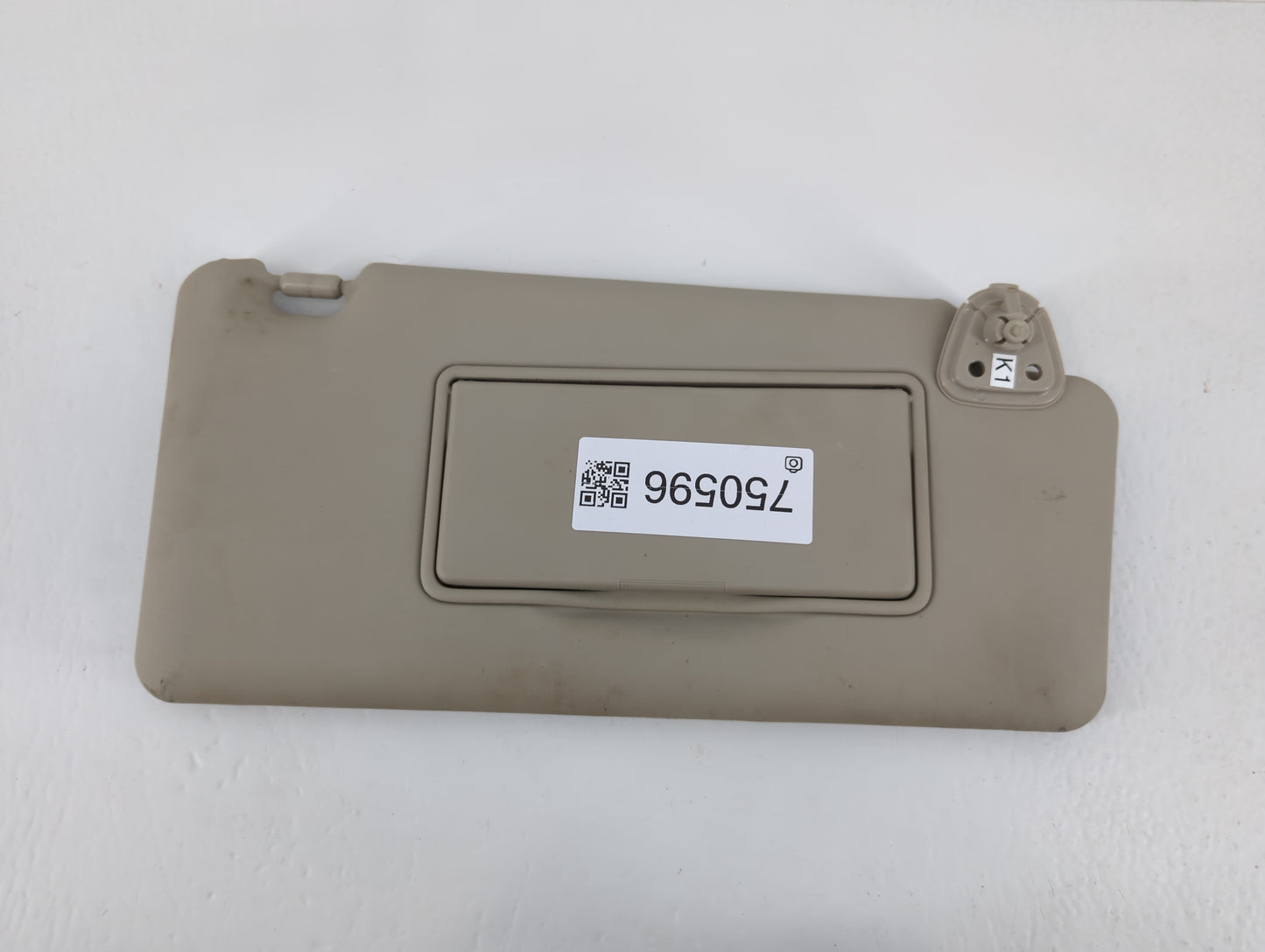 2008-2015 Nissan Rogue Sun Visor Shade Replacement Passenger Right Mirror Fits Fits 2008 2009 2010 2011 2012 2013 2014 2015 