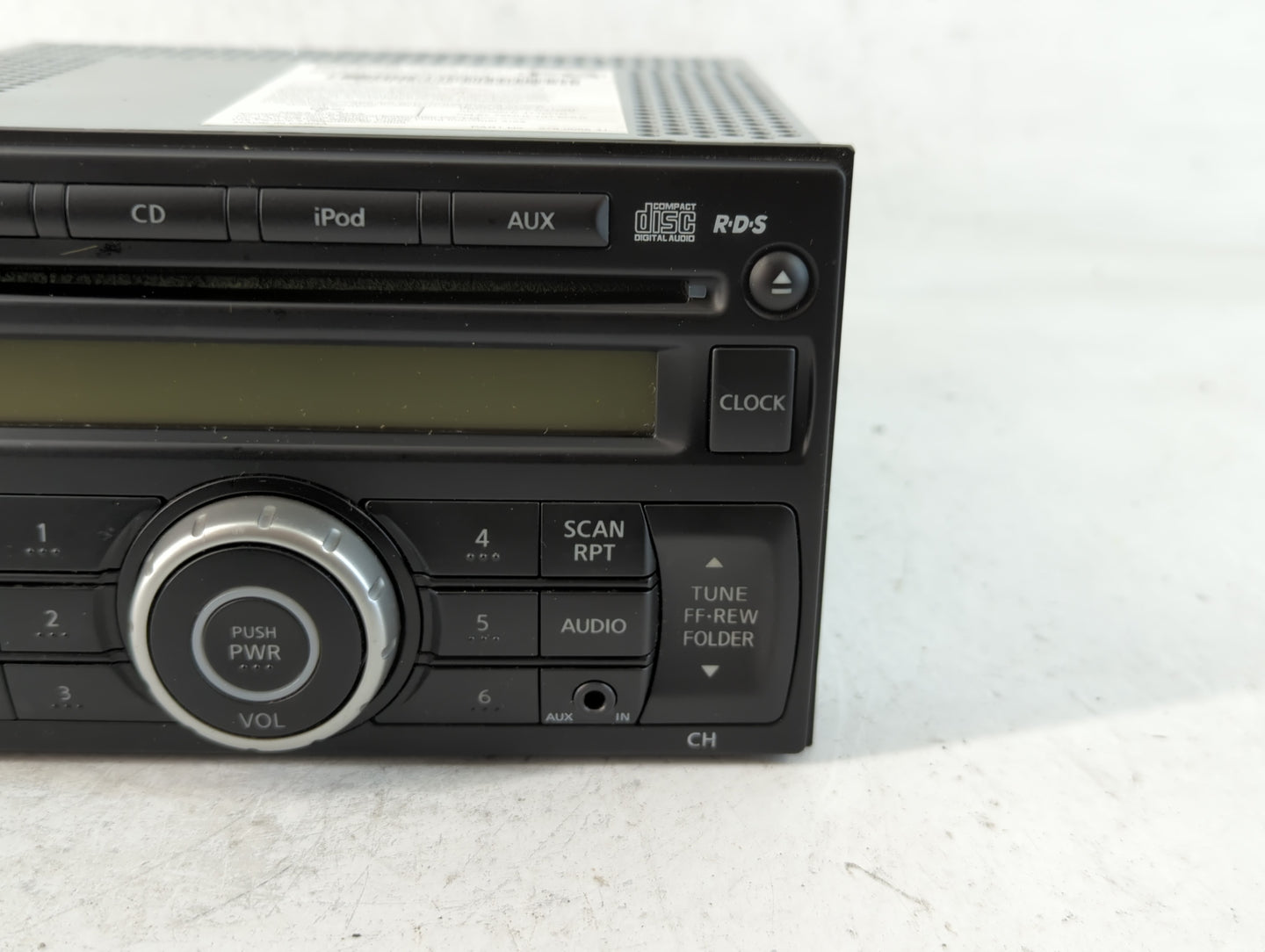 2011-2015 Nissan Rogue Am Fm Cd Player Radio Receiver - Oemusedautoparts1.com