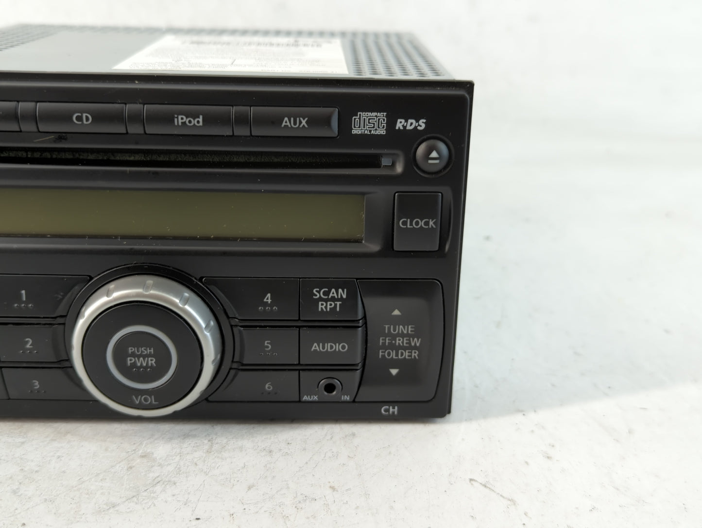 2011-2015 Nissan Rogue Am Fm Cd Player Radio Receiver - Oemusedautoparts1.com