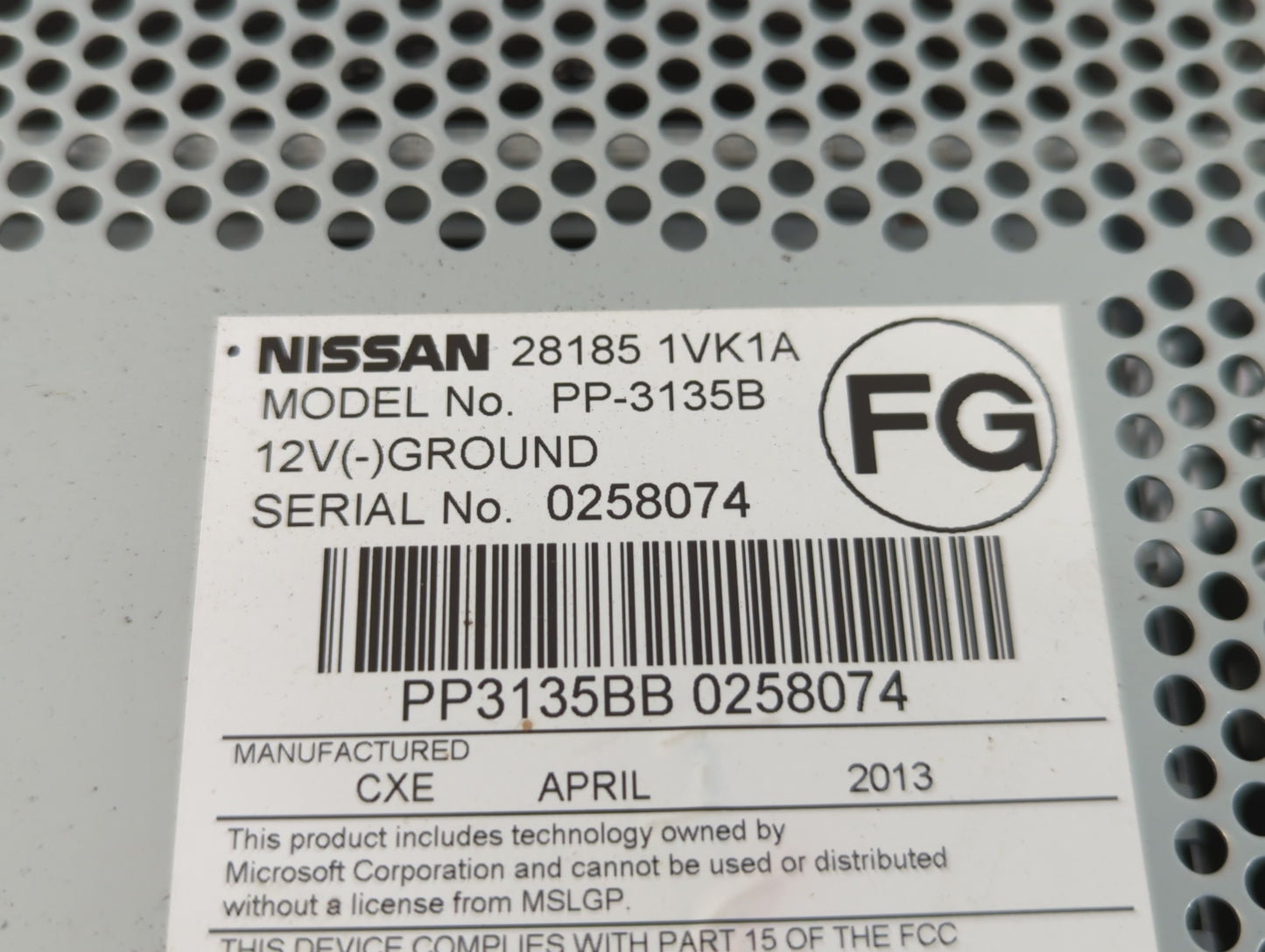 2011-2015 Nissan Rogue Am Fm Cd Player Radio Receiver - Oemusedautoparts1.com