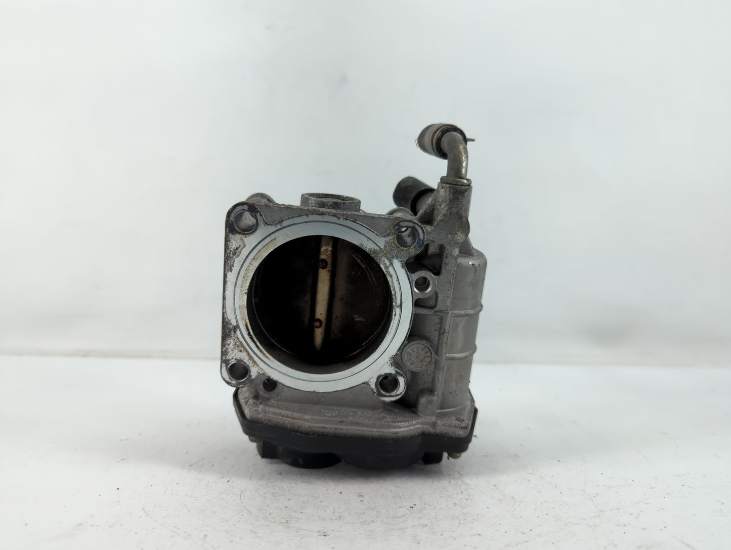 2011-2015 Nissan Rogue Throttle Body P/N:K 2207 3 526-01 Fits Fits 2011 2012 2013 2014 2015 OEM Used Auto Parts - Oemusedaut