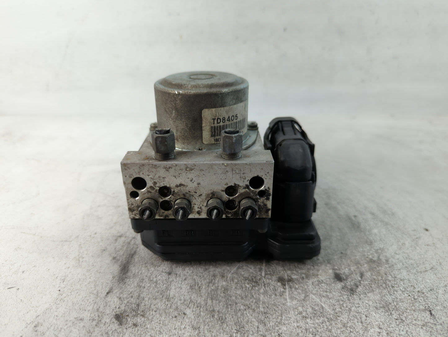 2013 Nissan Rogue Master Power Window Switch Replacement Driver Side Left P/N:31271110 TD8405 Fits OEM Used Auto Parts - Oem