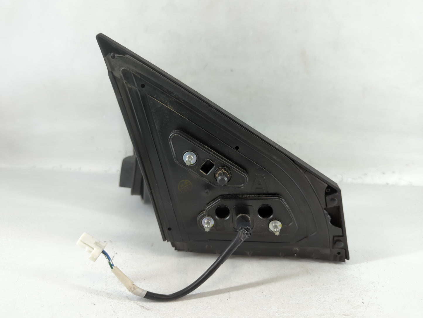 2008-2015 Nissan Rogue Driver Side View Mirror - Left Door Mirror OEM Used - Oemusedautoparts1.com