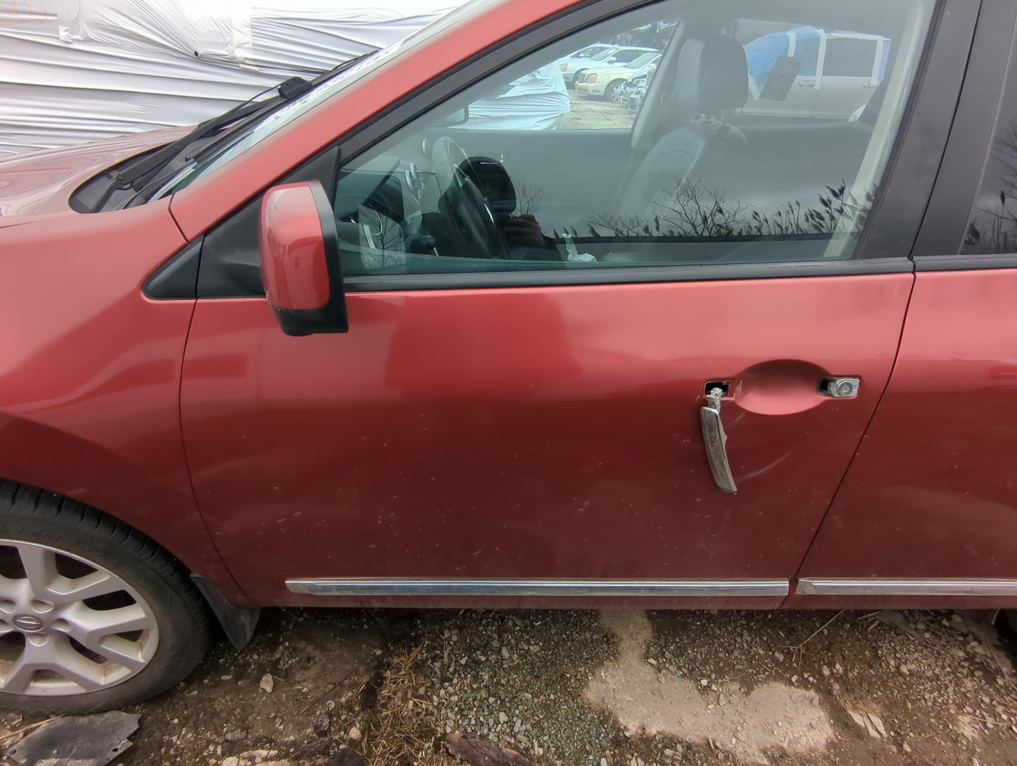 2011-2014 Nissan Rogue Driver Front Door Oem - Oemusedautoparts1.com