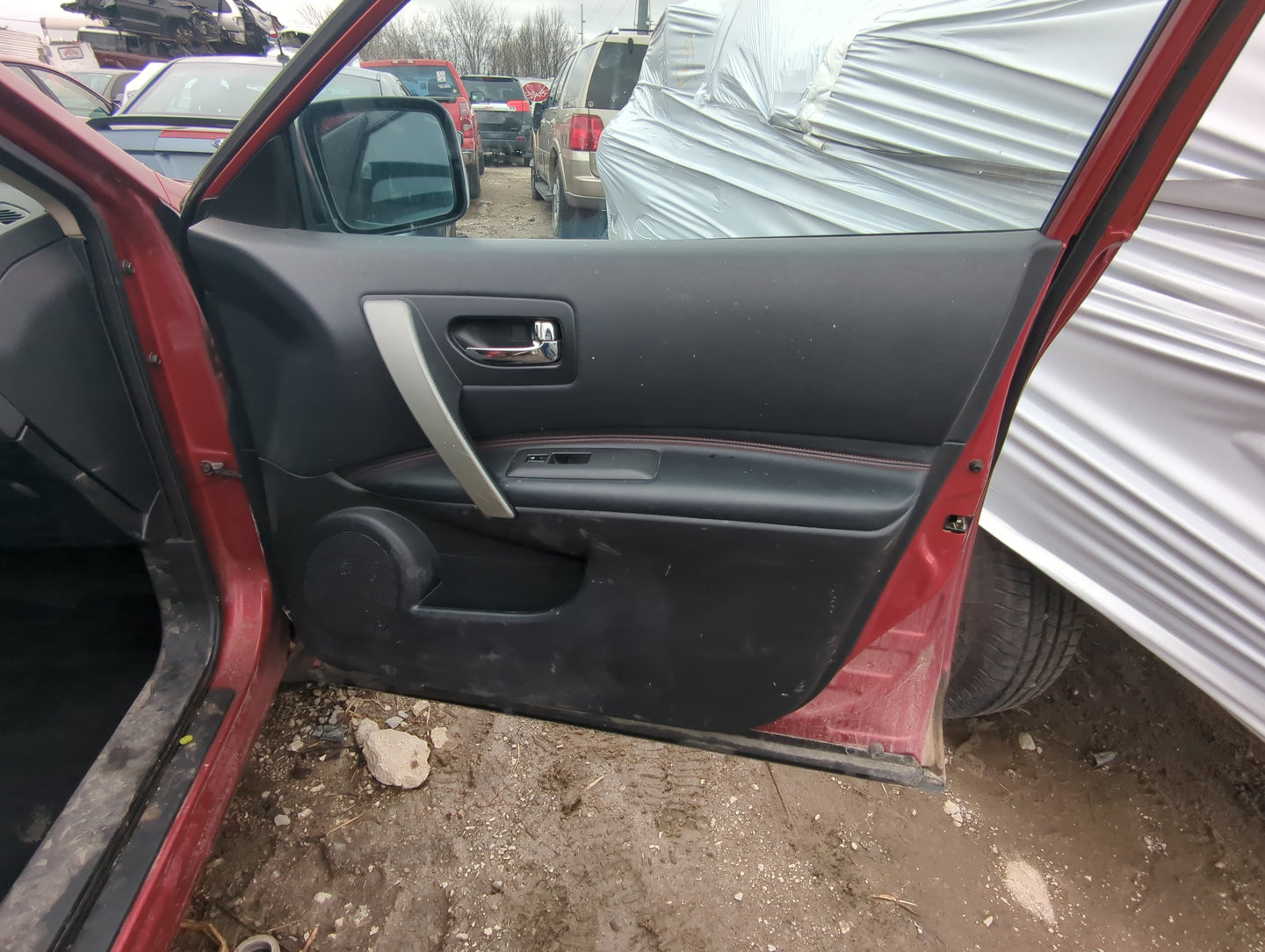 2013 Nissan Rogue Front Right Passenger Interior Door Panel Trim - Oemusedautoparts1.com