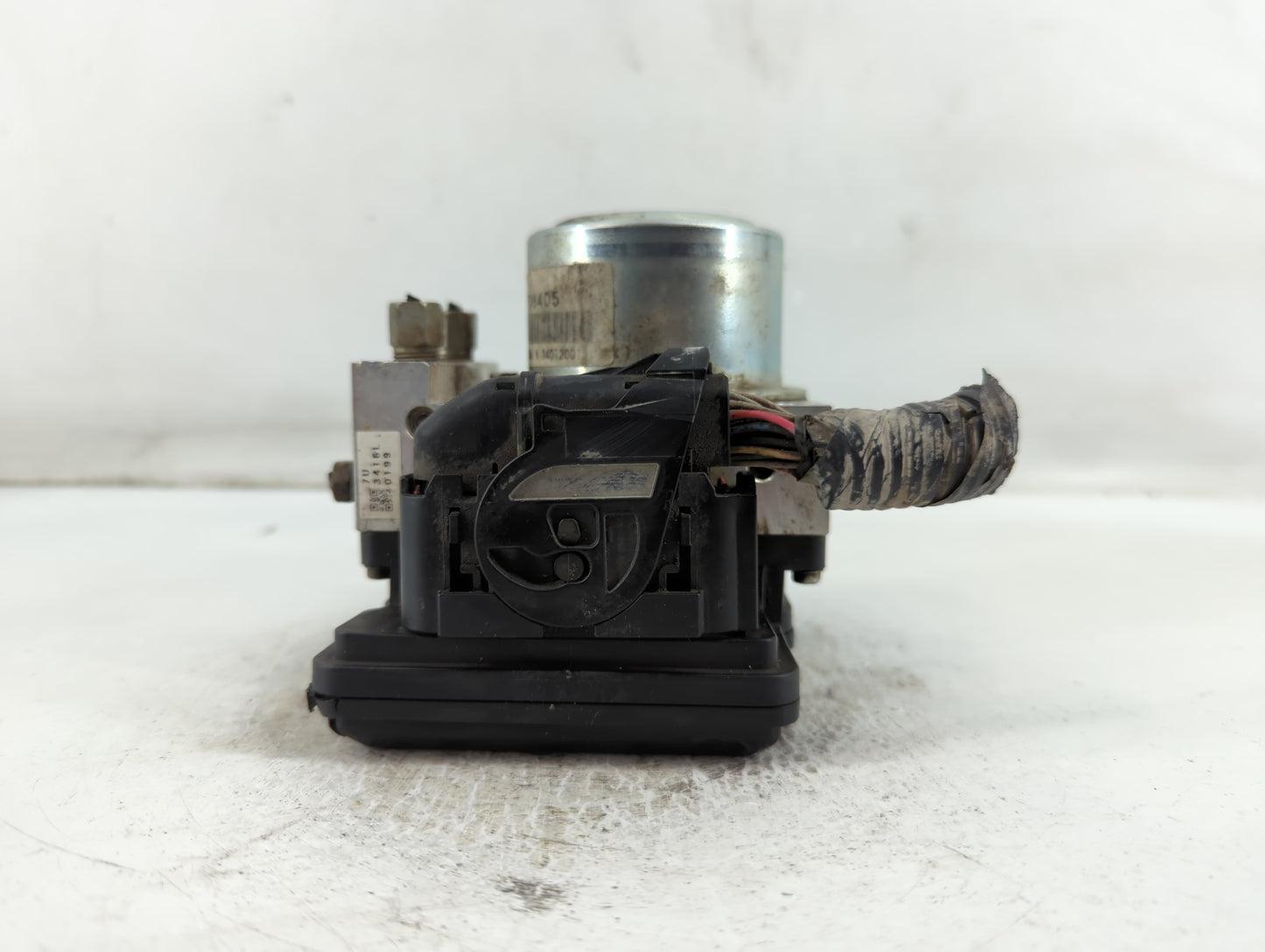 2012-2015 Nissan Rogue ABS Pump Control Module Replacement Fits Fits 2012 2013 2014 2015 OEM Used Auto Parts - Oemusedautopa