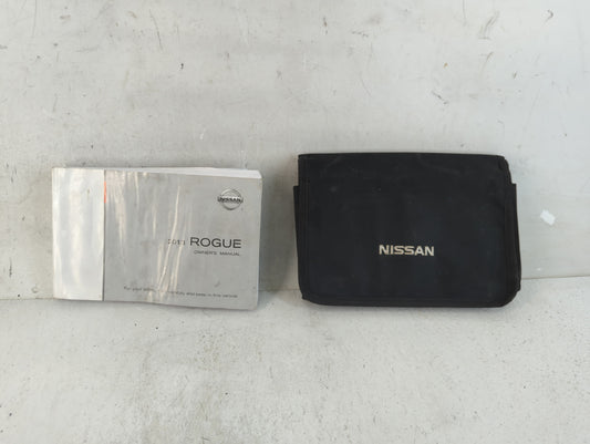 2013 Nissan Rogue Owners Manual Book Guide P/N:OM3E-OS35UO OEM Used Auto Parts - Oemusedautoparts1.com