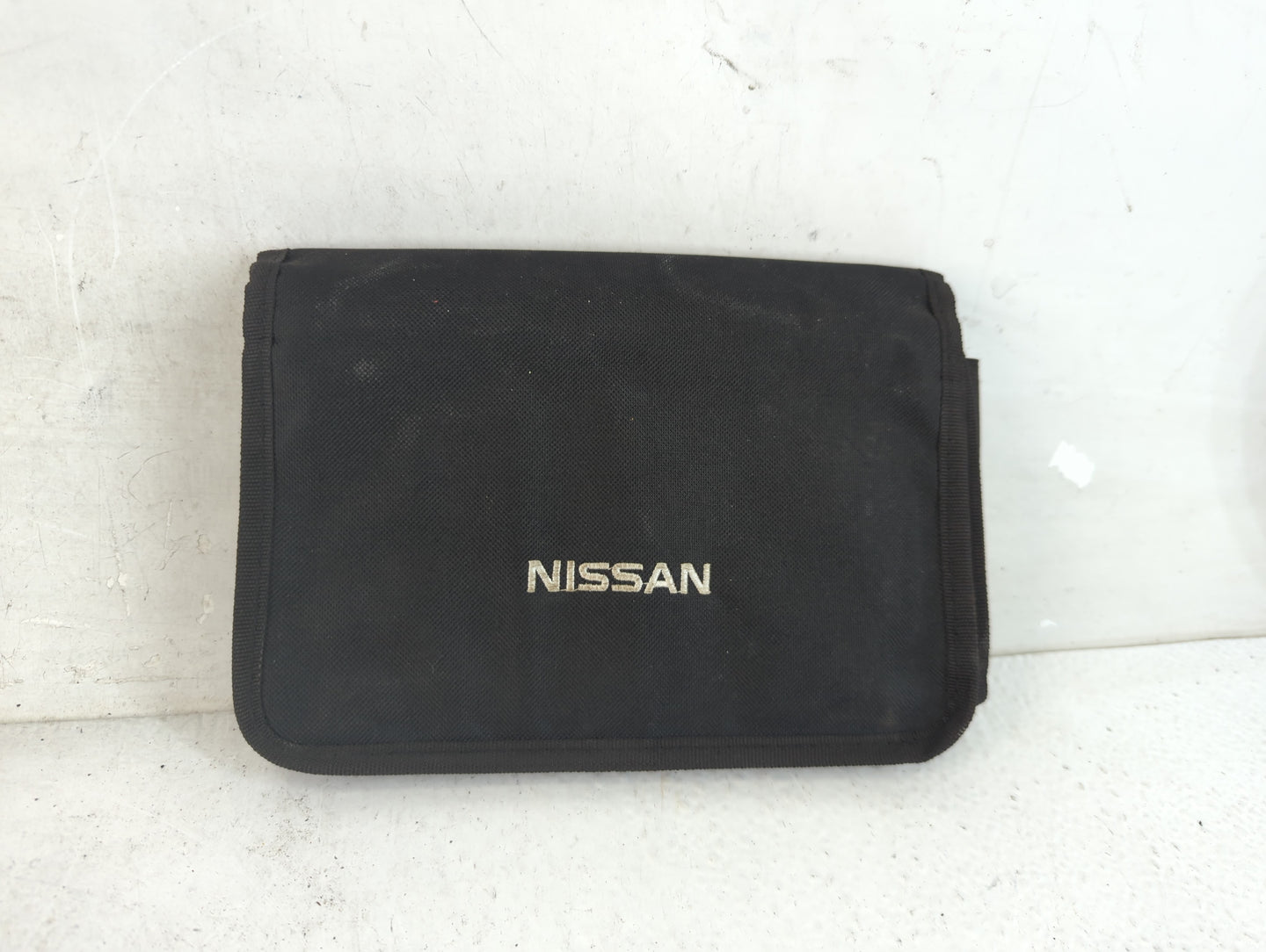 2013 Nissan Rogue Owners Manual Book Guide P/N:OM3E-OS35UO OEM Used Auto Parts - Oemusedautoparts1.com