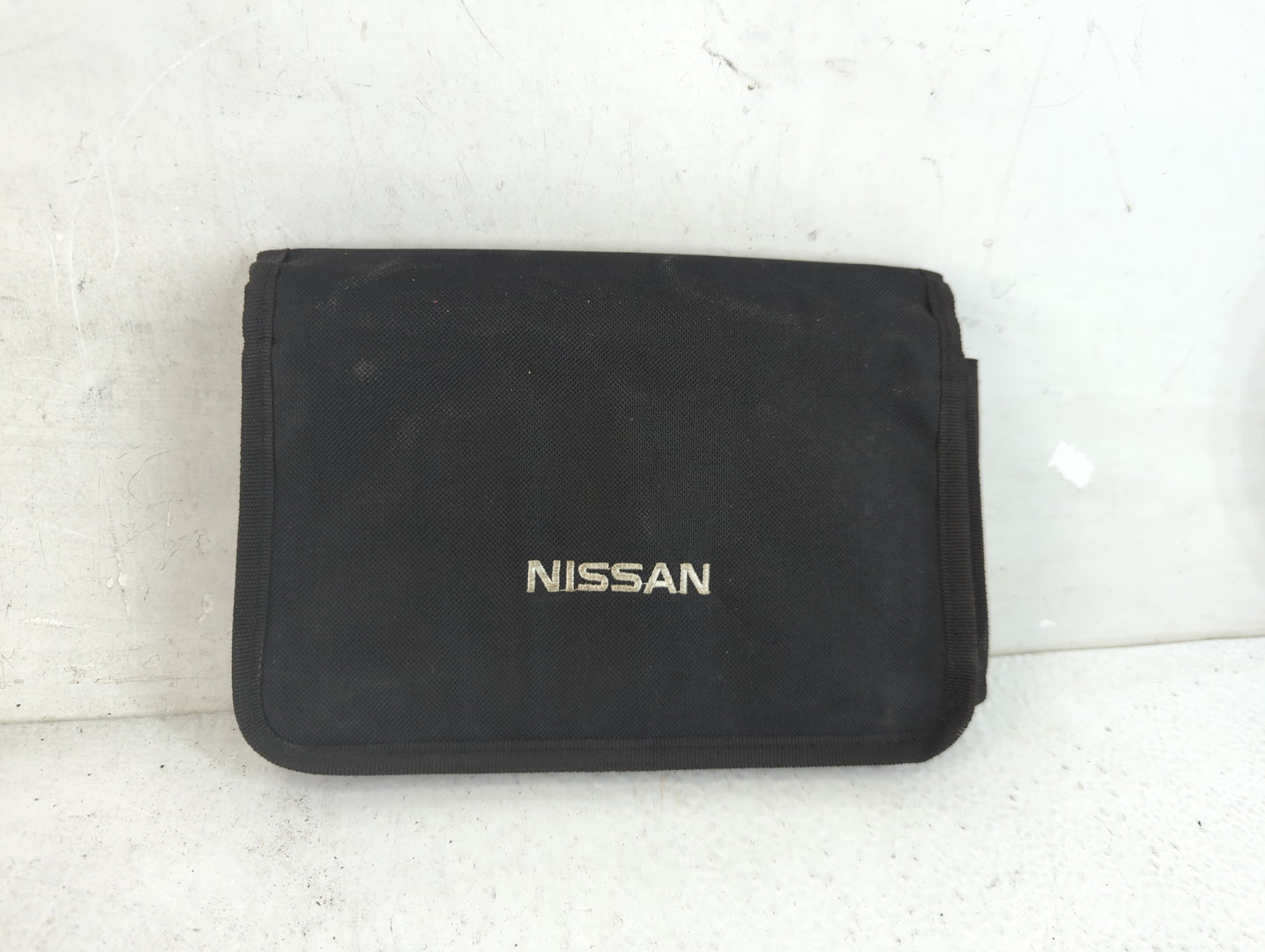 2013 Nissan Rogue Owners Manual Book Guide P/N:OM3E-OS35UO OEM Used Auto Parts - Oemusedautoparts1.com