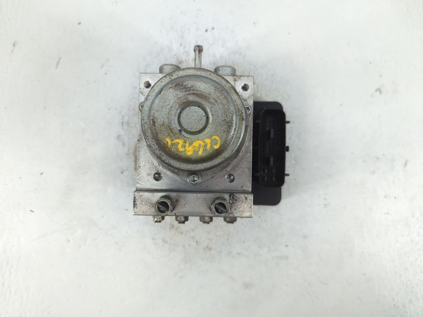2012-2015 Nissan Rogue ABS Pump Control Module Replacement P/N:TD8405 Fits Fits 2012 2013 2014 2015 OEM Used Auto Parts - Oe