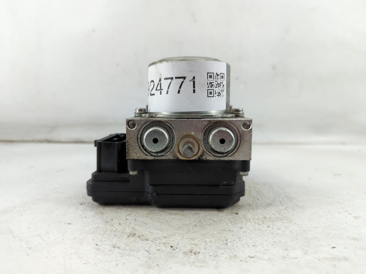 2012-2015 Nissan Rogue ABS Pump Control Module Replacement P/N:TD8405 Fits Fits 2012 2013 2014 2015 OEM Used Auto Parts - Oe