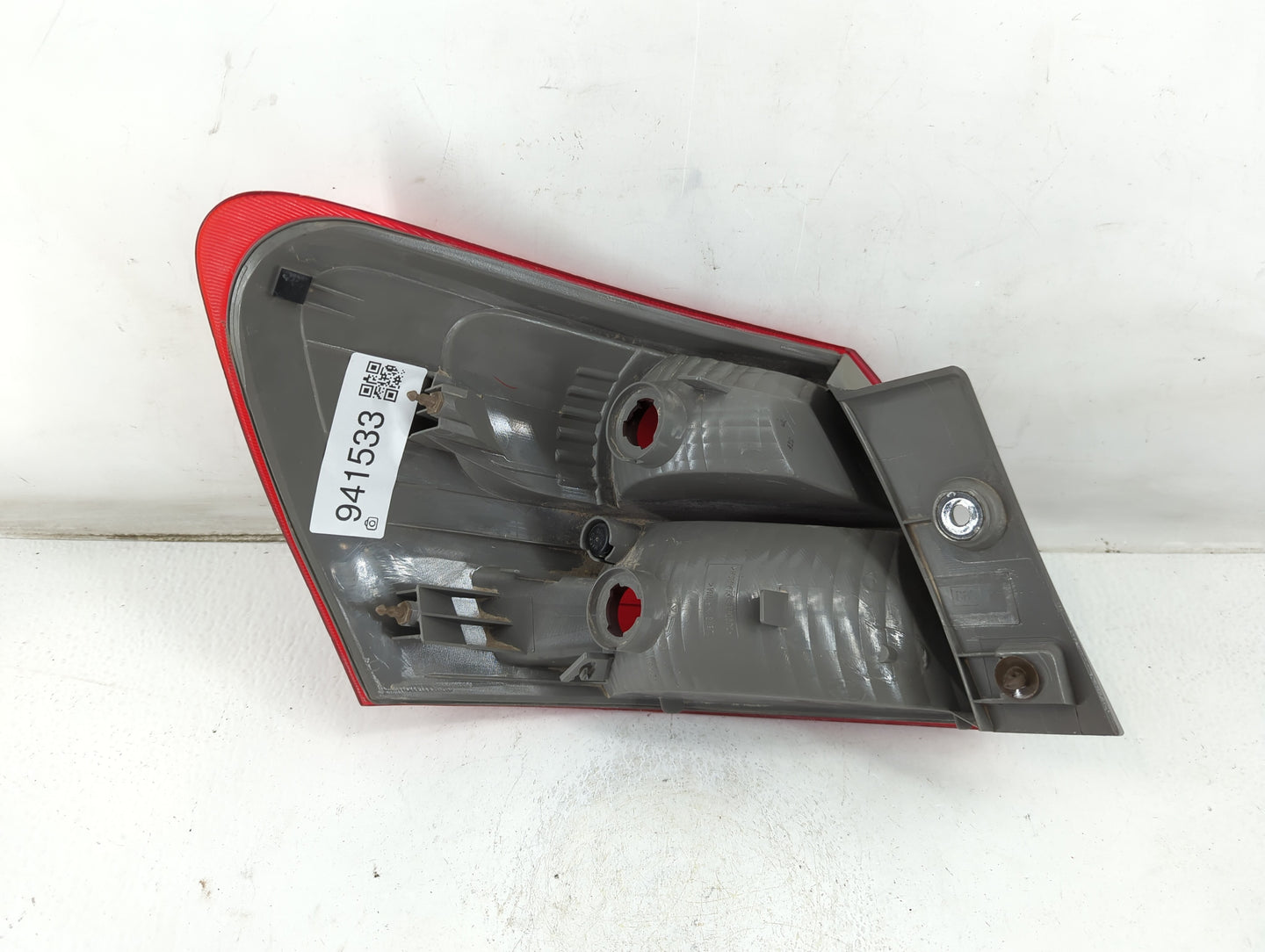 2008-2015 Nissan Rogue Tail Light Assembly Passenger Right OEM Fits Fits 2008 2009 2010 2011 2012 2013 2014 2015 OEM Used Au