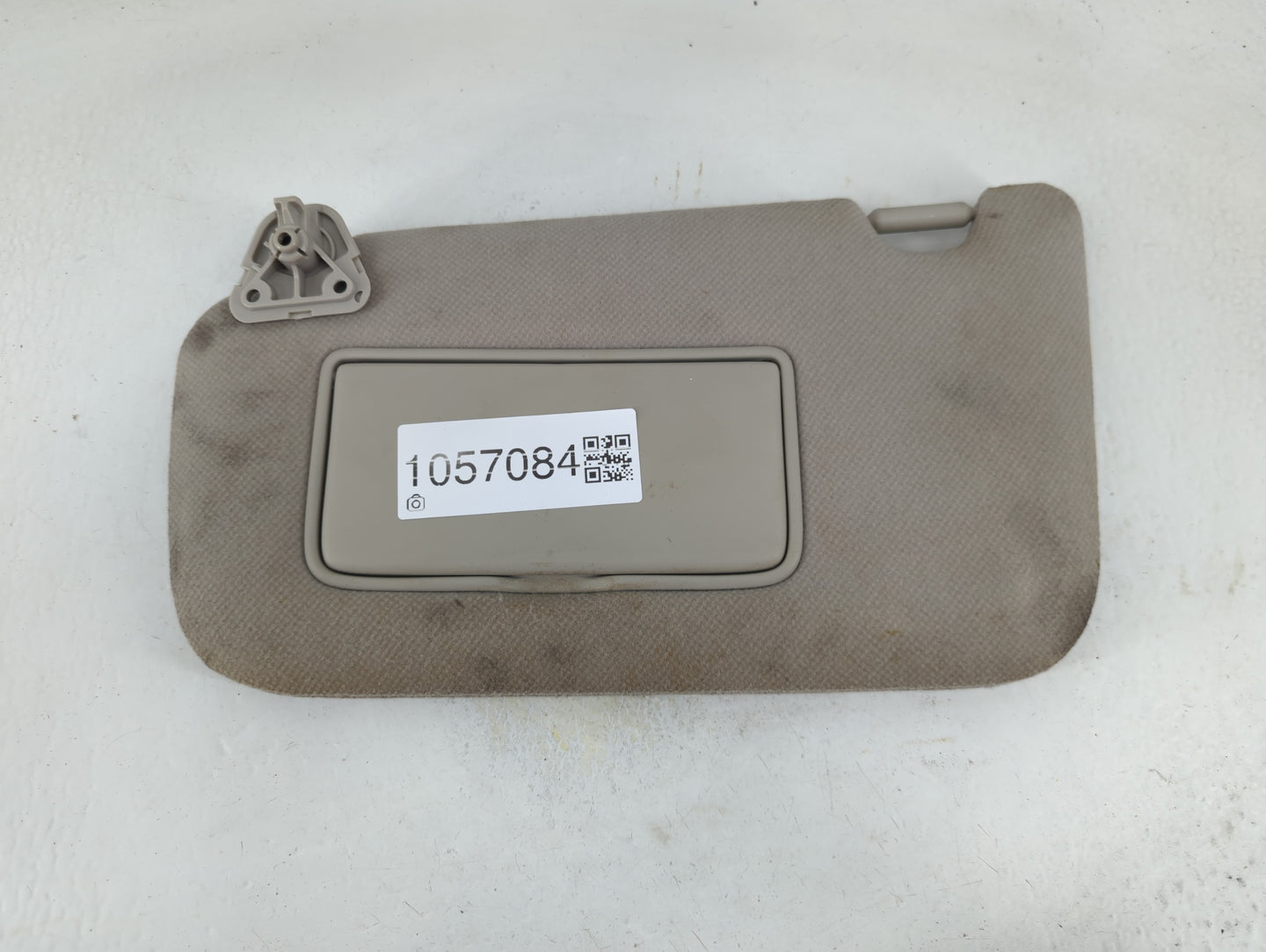 2013-2019 Nissan Sentra Sun Visor Shade Replacement Driver Left Mirror Fits Fits 2012 2013 2014 2015 2016 2017 2018 2019 OEM