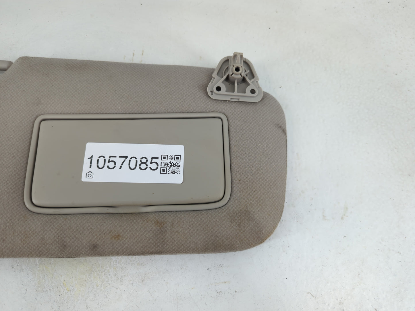 2013-2019 Nissan Sentra Sun Visor Shade Replacement Passenger Right Mirror Fits Fits 2012 2013 2014 2015 2016 2017 2018 2019