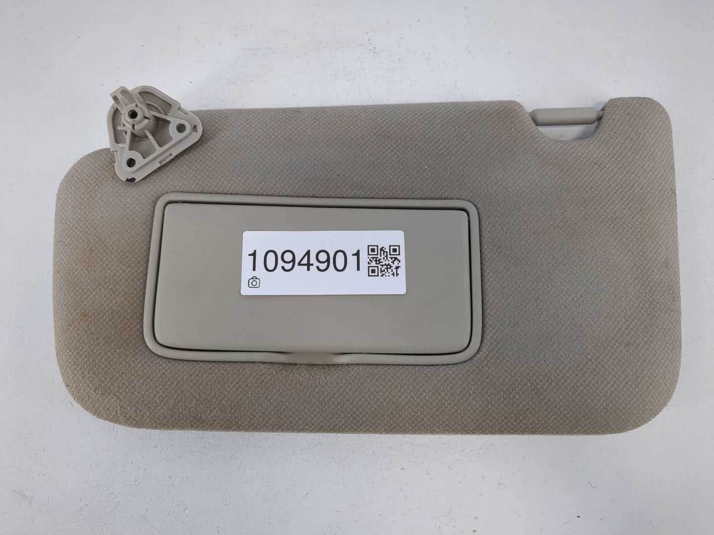 2013-2019 Nissan Sentra Sun Visor Shade Replacement Driver Left Mirror Fits Fits 2012 2013 2014 2015 2016 2017 2018 2019 OEM