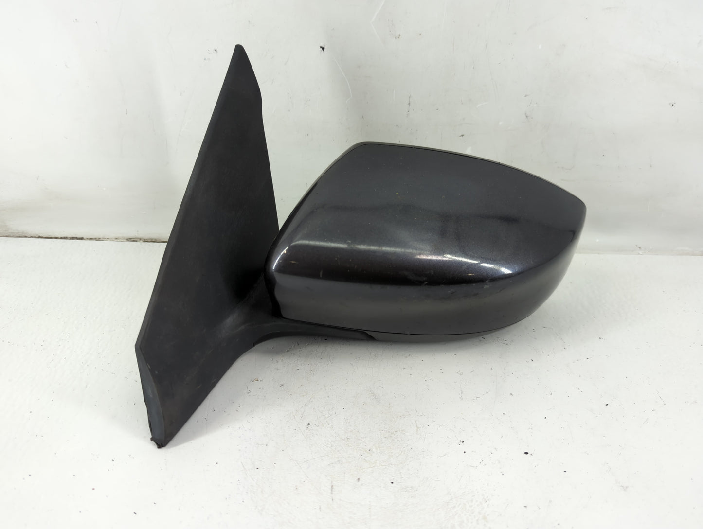 2013-2015 Nissan Sentra Driver Side View Mirror - Left Door Mirror OEM Used - Oemusedautoparts1.com