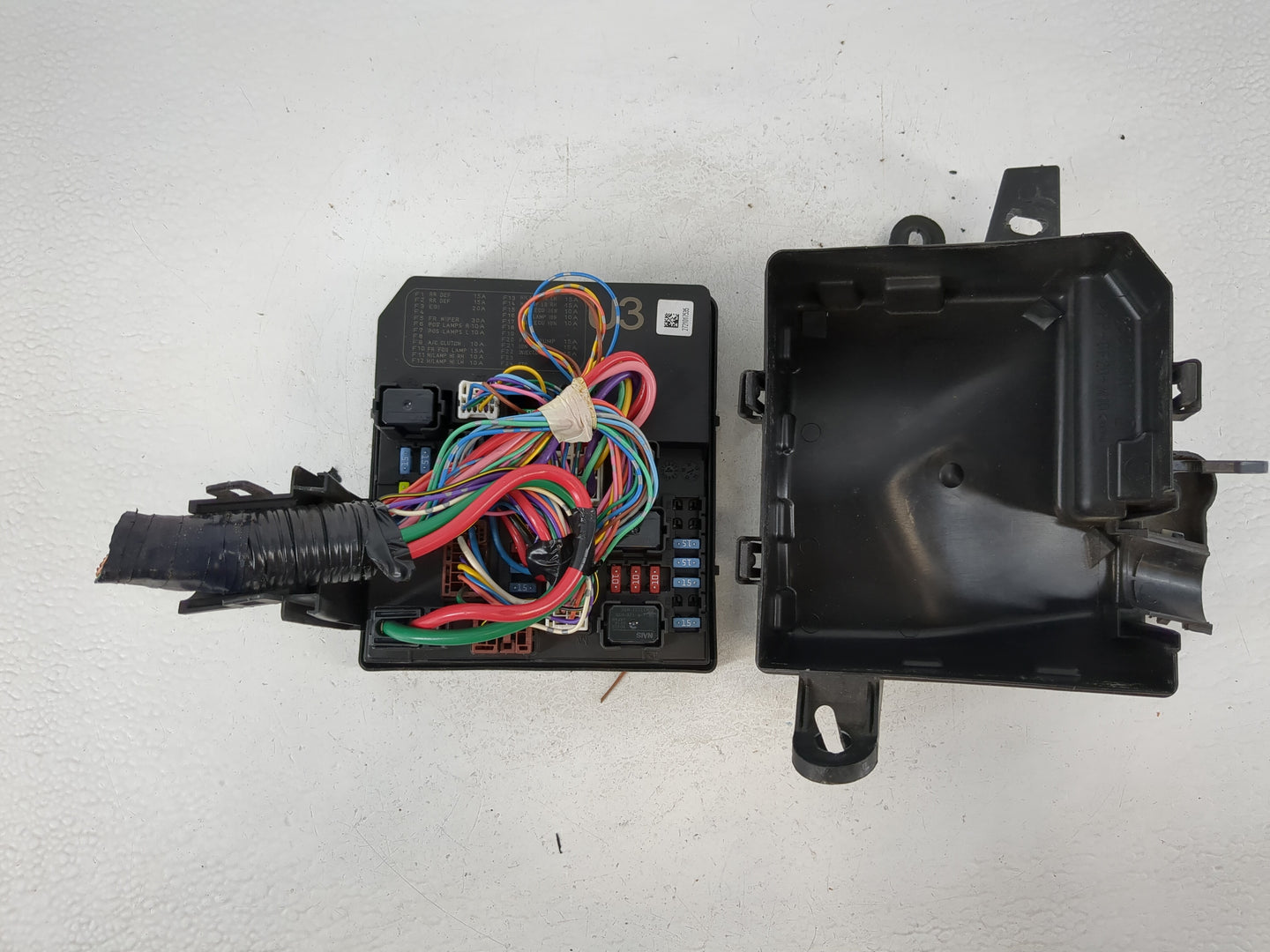 2013-2019 Nissan Sentra Fusebox Fuse Box Panel Relay Module P/N:284B7 3SG1A Fits Fits 2013 2014 2015 2016 2017 2018 2019 OEM