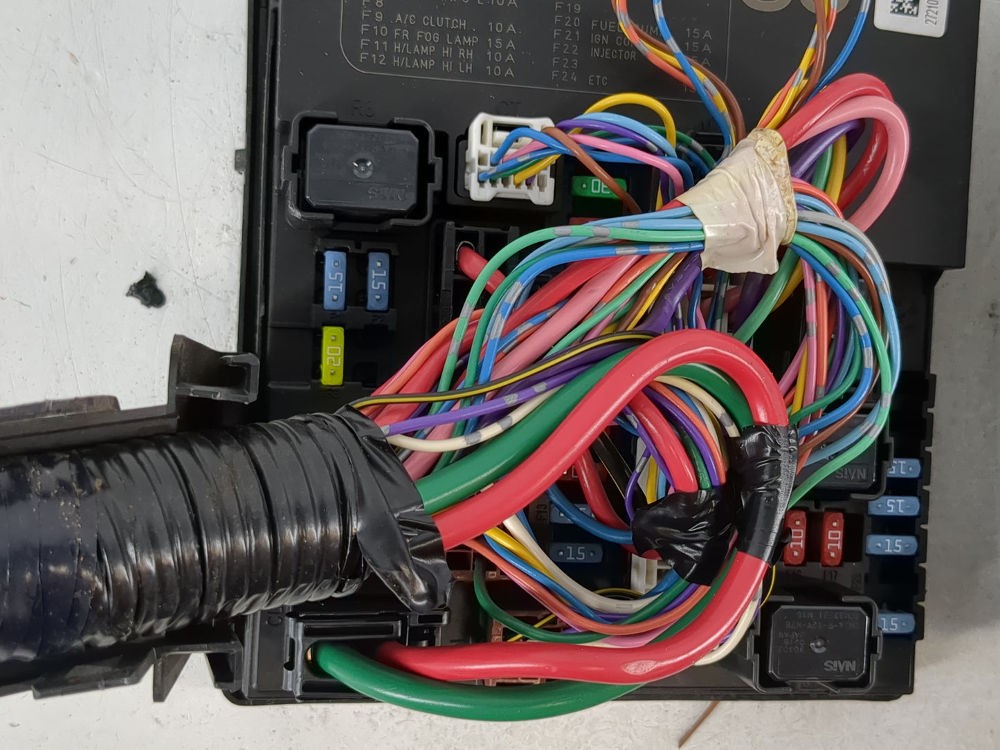 2013-2019 Nissan Sentra Fusebox Fuse Box Panel Relay Module P/N:284B7 3SG1A Fits Fits 2013 2014 2015 2016 2017 2018 2019 OEM