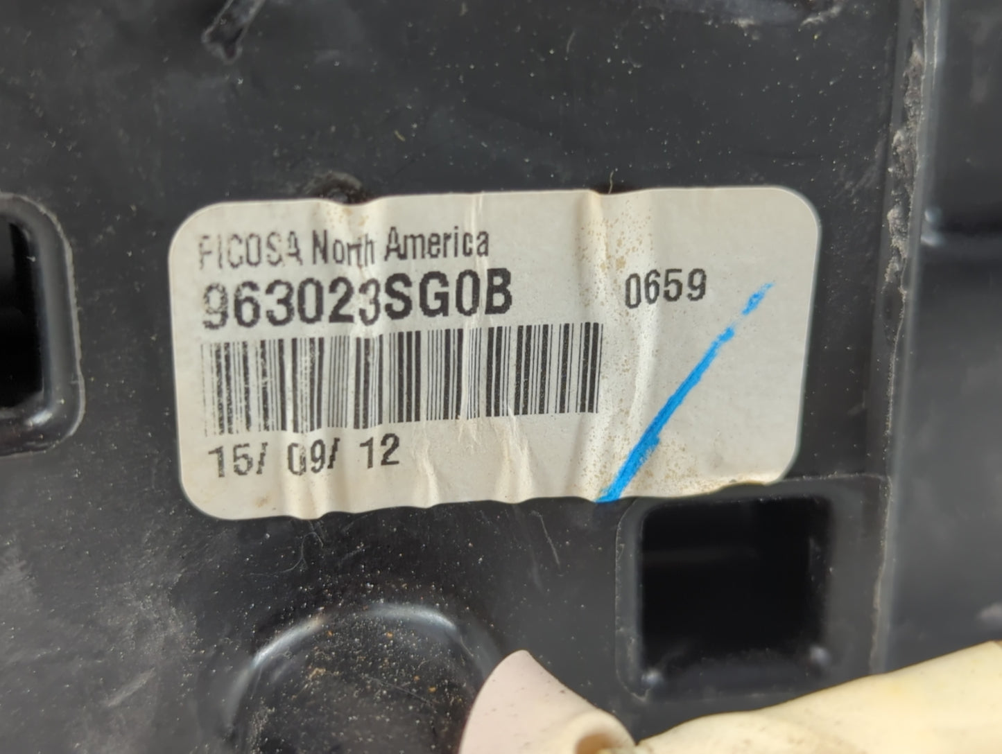 2013-2015 Nissan Sentra Driver Side View Mirror - Left Door Mirror OEM Used - Oemusedautoparts1.com
