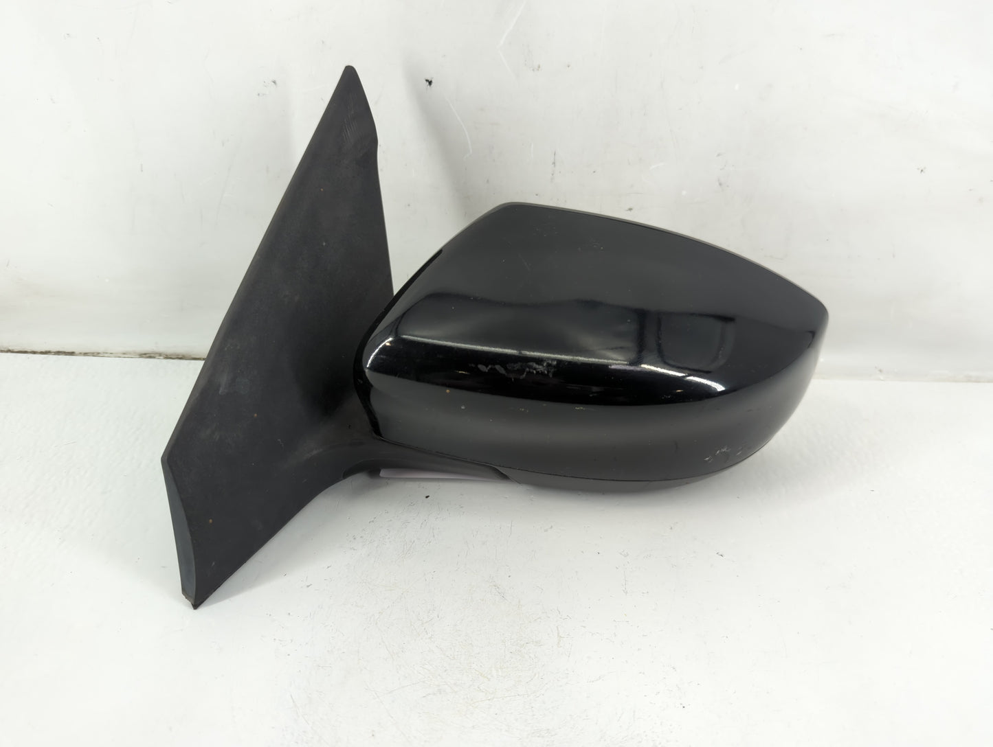 2013-2015 Nissan Sentra Driver Side View Mirror - Left Door Mirror OEM Used - Oemusedautoparts1.com