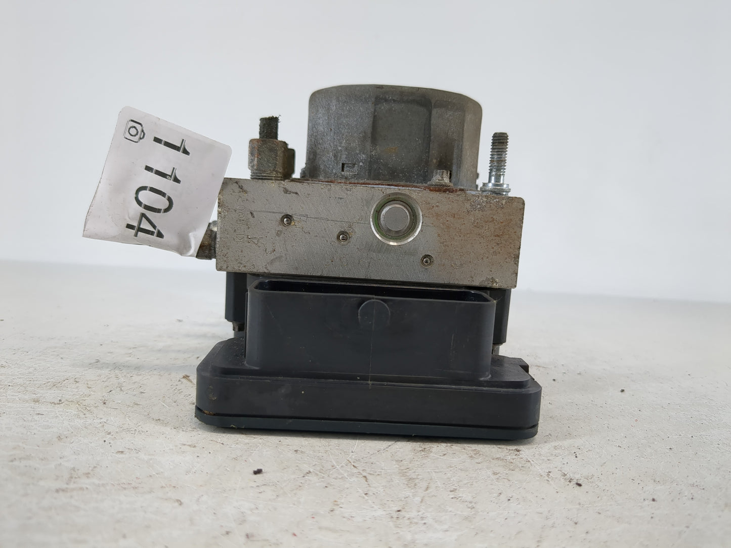 2013-2014 Nissan Sentra ABS Pump Control Module Replacement P/N:47660 3SG0A Fits Fits 2013 2014 OEM Used Auto Parts - Oemuse