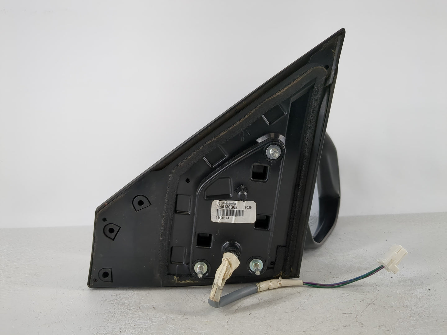 2013-2015 Nissan Sentra Passenger Side View Mirror - Right Door Mirror OEM Used - Oemusedautoparts1.com