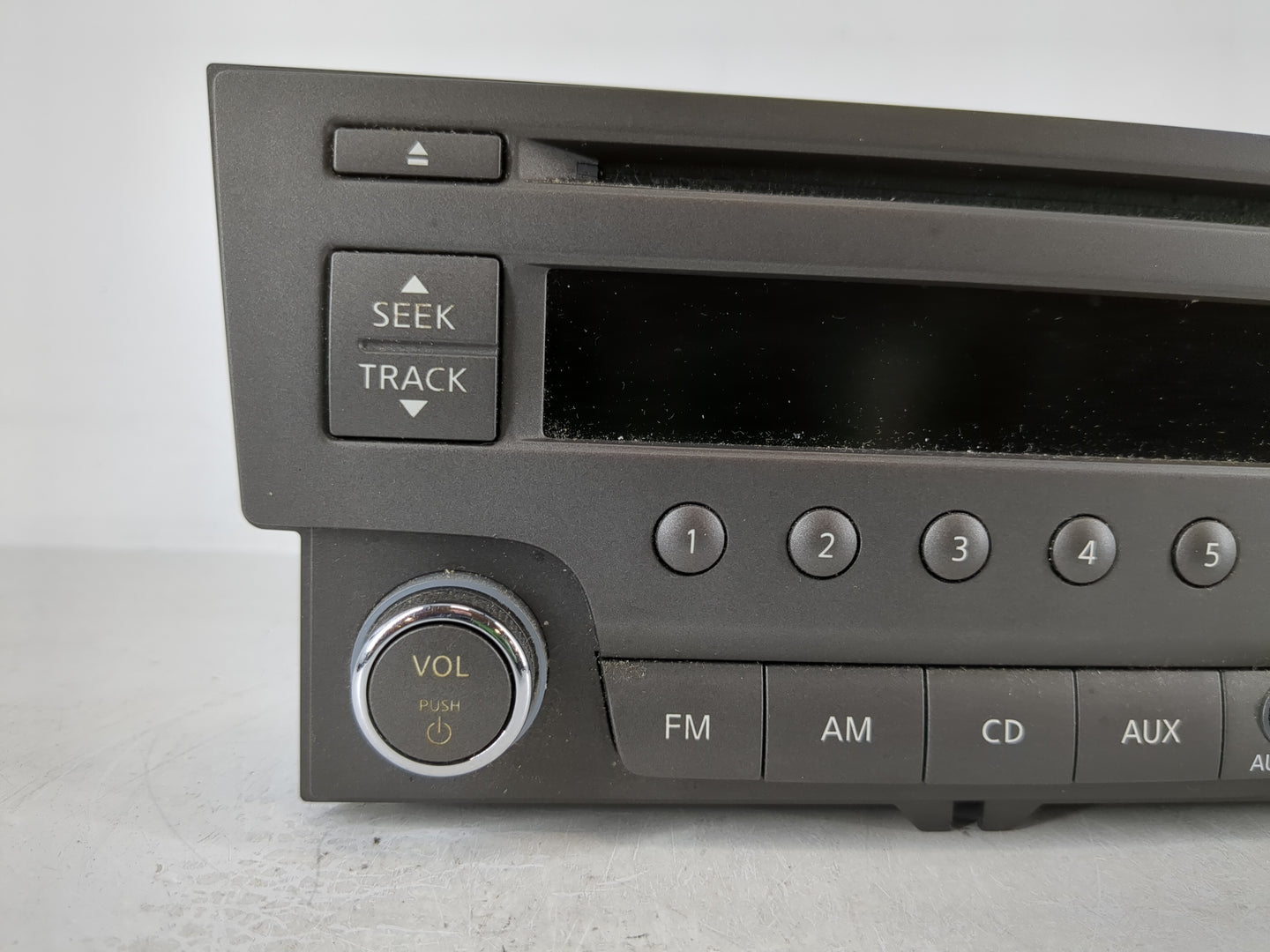 2013-2014 Nissan Sentra Radio AM FM Cd Player Receiver Replacement P/N:28185 3RA2A Fits Fits 2013 2014 OEM Used Auto Parts -