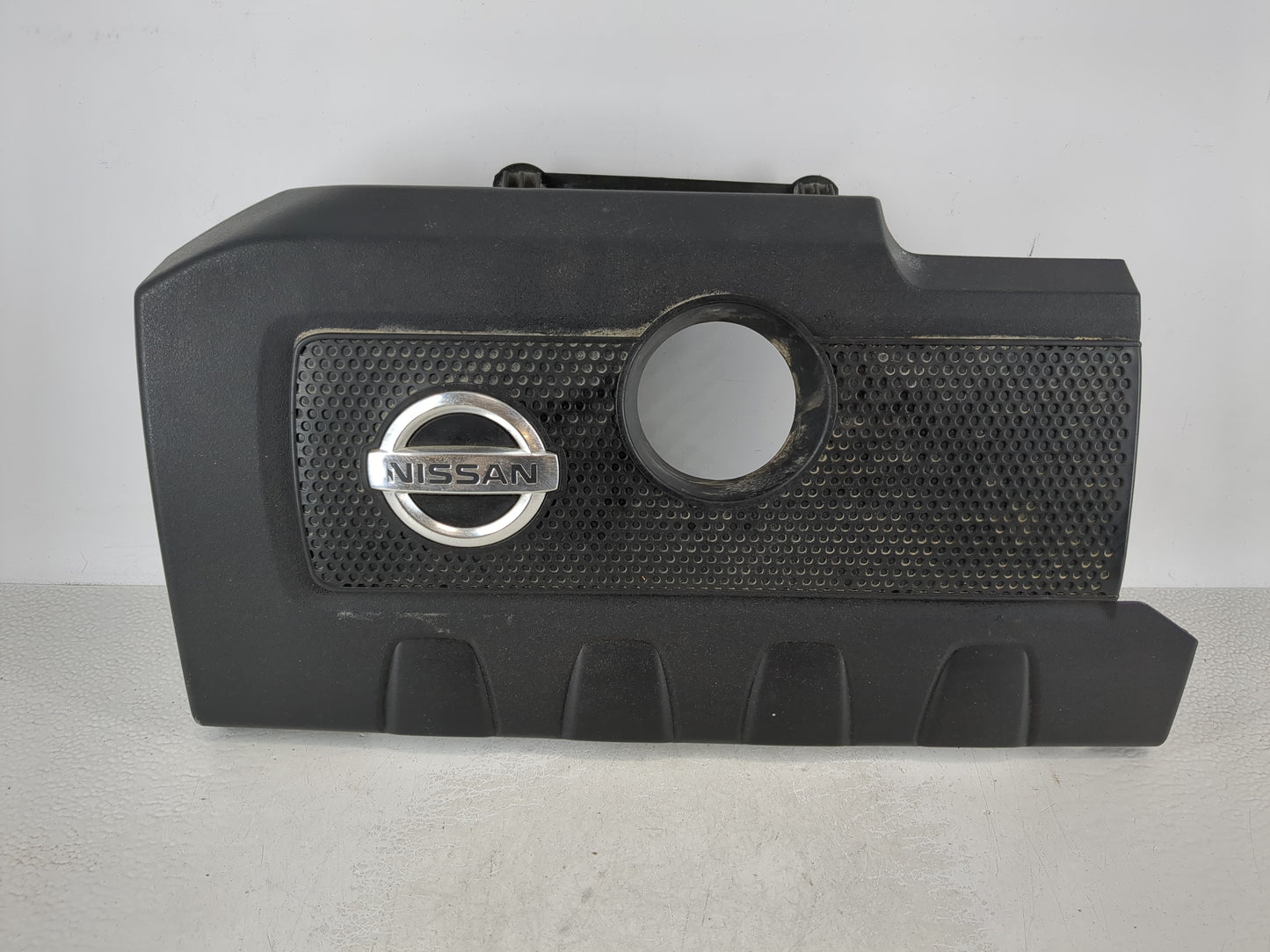 2013 Nissan Sentra Engine Cover - Oemusedautoparts1.com