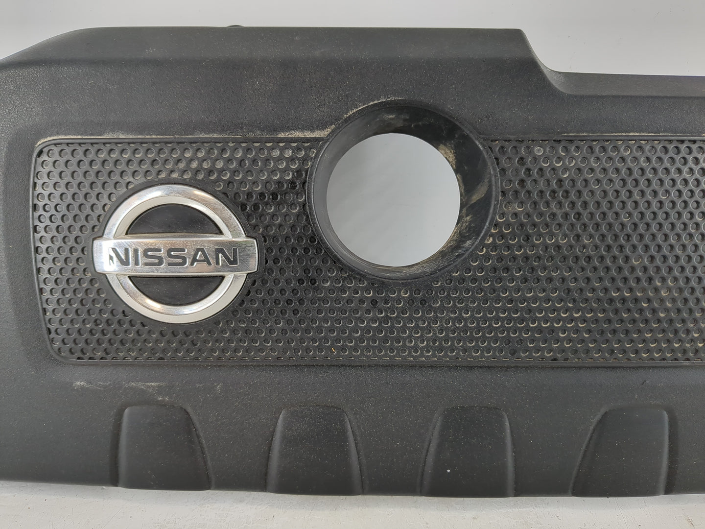 2013 Nissan Sentra Engine Cover - Oemusedautoparts1.com