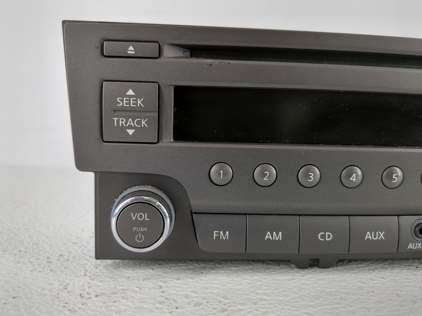 2013-2014 Nissan Sentra Radio AM FM Cd Player Receiver Replacement P/N:28185 3RA2A Fits Fits 2013 2014 OEM Used Auto Parts -