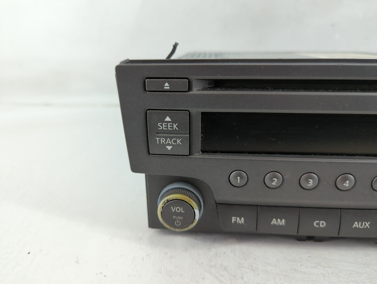 2013-2014 Nissan Sentra Radio AM FM Cd Player Receiver Replacement P/N:28185 3RA20 Fits Fits 2013 2014 OEM Used Auto Parts -