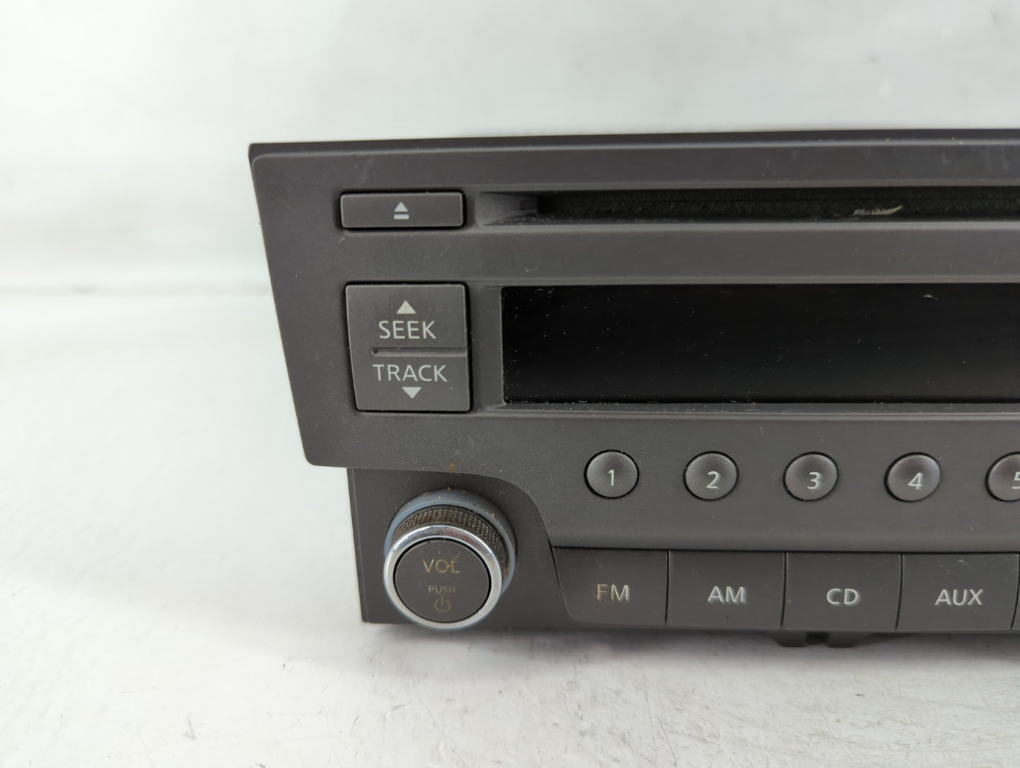 2013-2014 Nissan Sentra Radio AM FM Cd Player Receiver Replacement P/N:28185 3RA2A 28185 3RA2B Fits Fits 2013 2014 OEM Used 