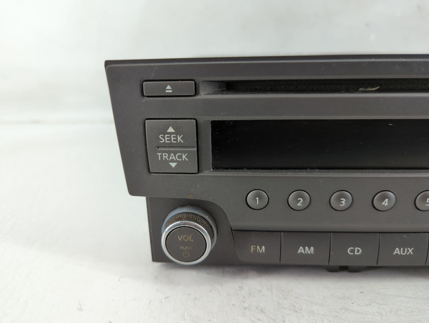 2013-2014 Nissan Sentra Radio AM FM Cd Player Receiver Replacement P/N:28185 3RA2A 28185 3RA2B Fits Fits 2013 2014 OEM Used 