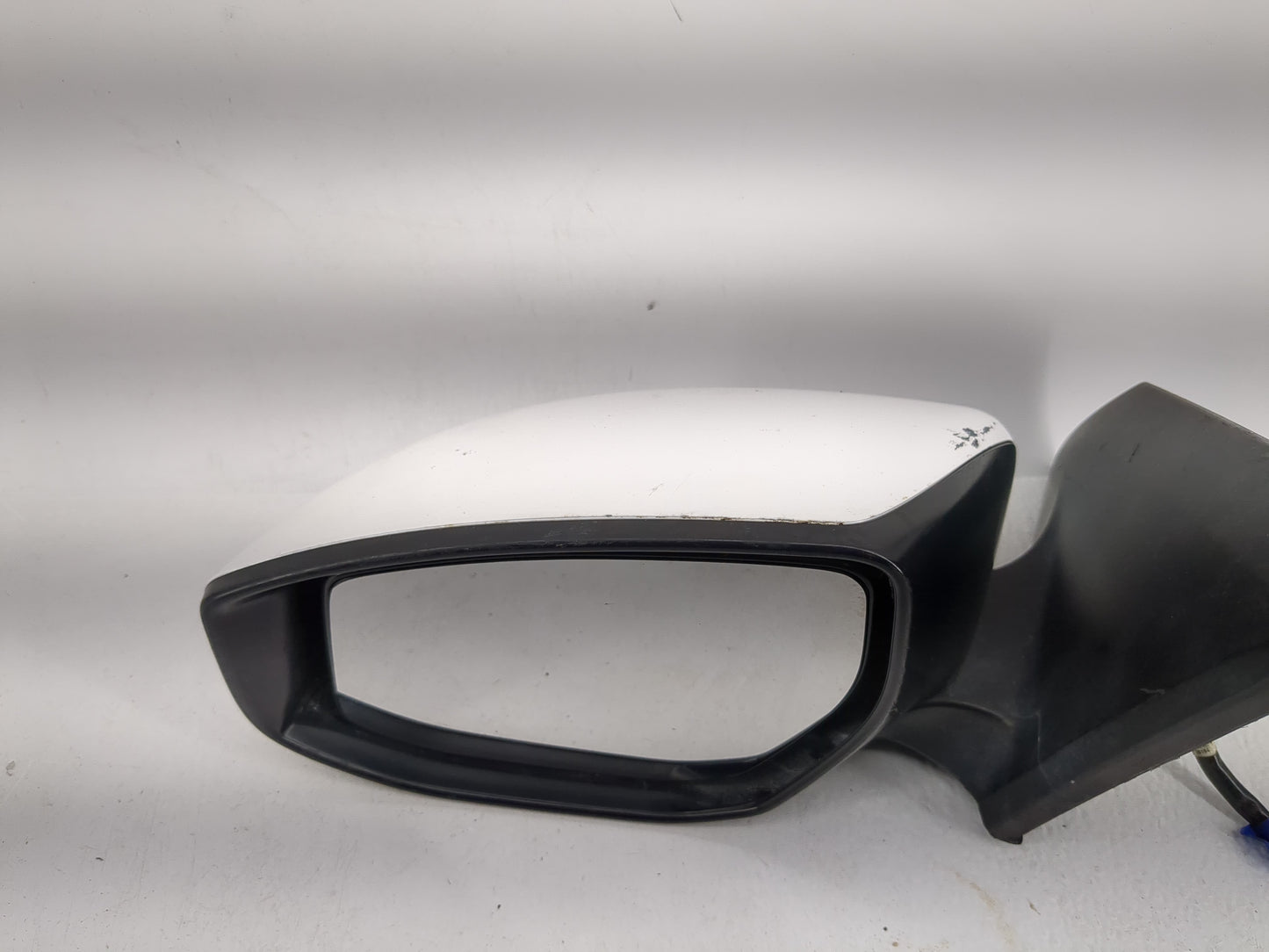 2013-2015 Nissan Sentra Driver Side View Mirror - Left Door Mirror OEM Used - Oemusedautoparts1.com