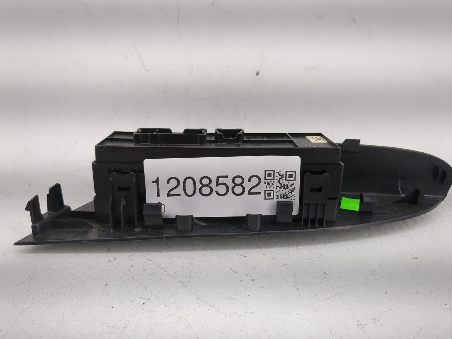 2013-2019 Nissan Sentra Master Power Window Switch Replacement Driver Side Left P/N:25401 3SH1A Fits OEM Used Auto Parts - O