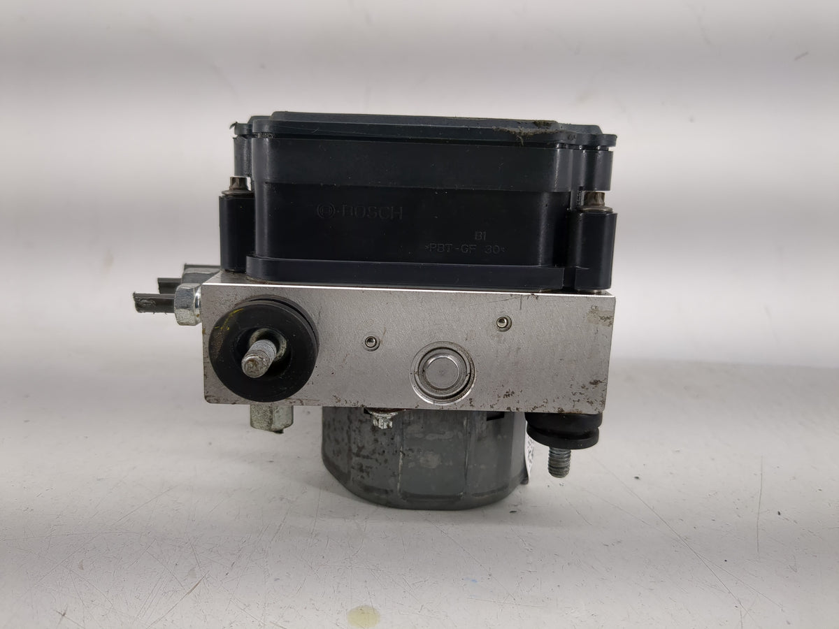 2013-2014 Nissan Sentra Anti-Lock Brake ABS Pump Module Actuator OEM P/N:47660 3SG0A Fits Fits 2013 2014 OEM Used Auto Parts