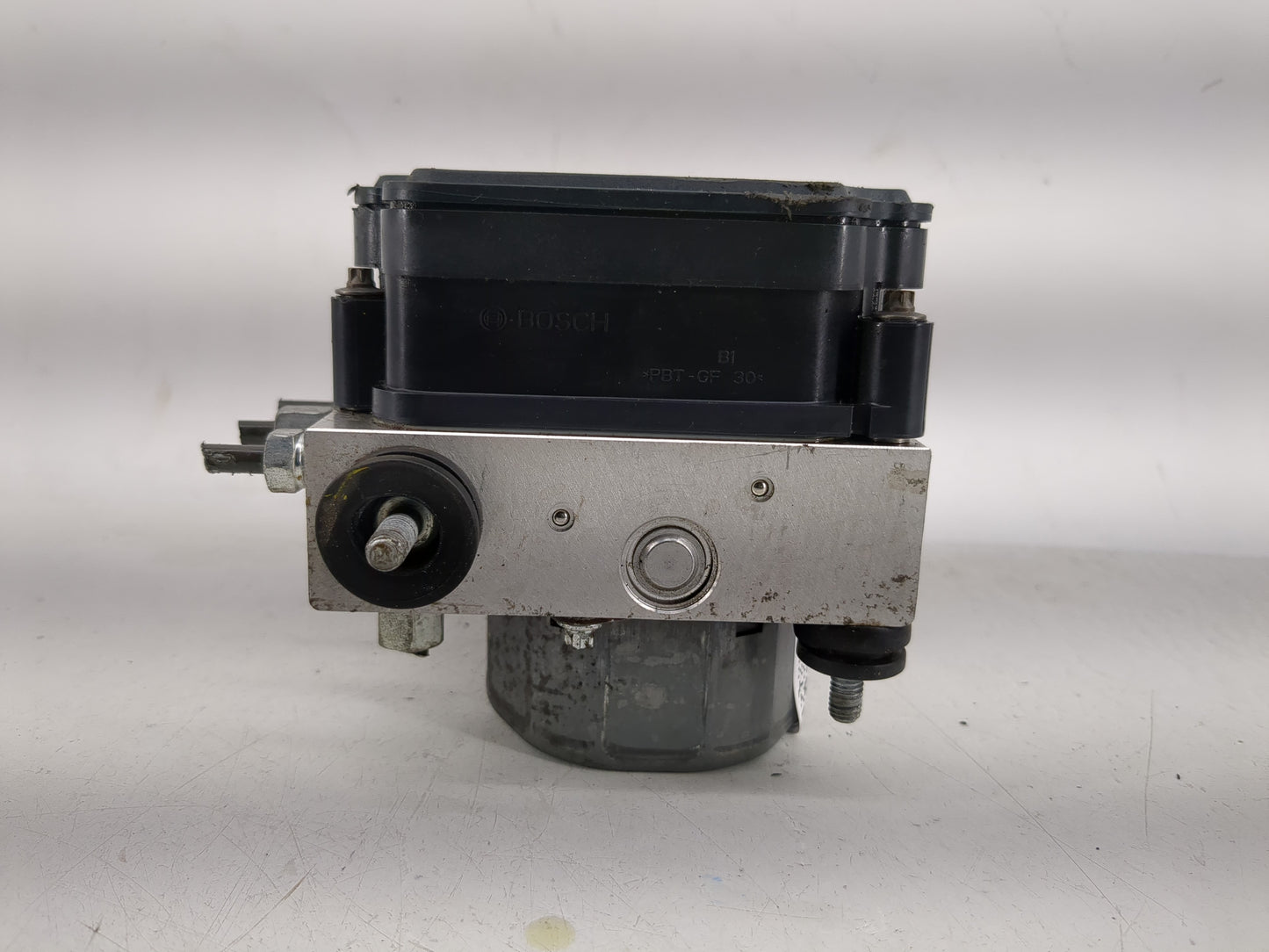 2013-2014 Nissan Sentra ABS Pump Control Module Replacement P/N:47660 3SG0A Fits Fits 2013 2014 OEM Used Auto Parts - Oemuse
