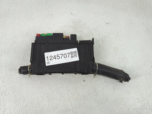 2013-2019 Nissan Sentra Fusebox Fuse Box Panel Relay Module P/N:24382 EW70B 7154-7223-30 Fits OEM Used Auto Parts - Oemuseda